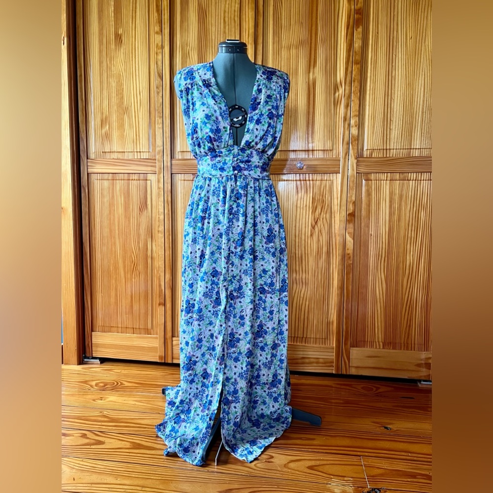 Zara Delicate Cottagecore Flower Low Button Maxi Dress Size Small